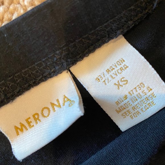 🔴Black Skirt - Picture 3 of 3